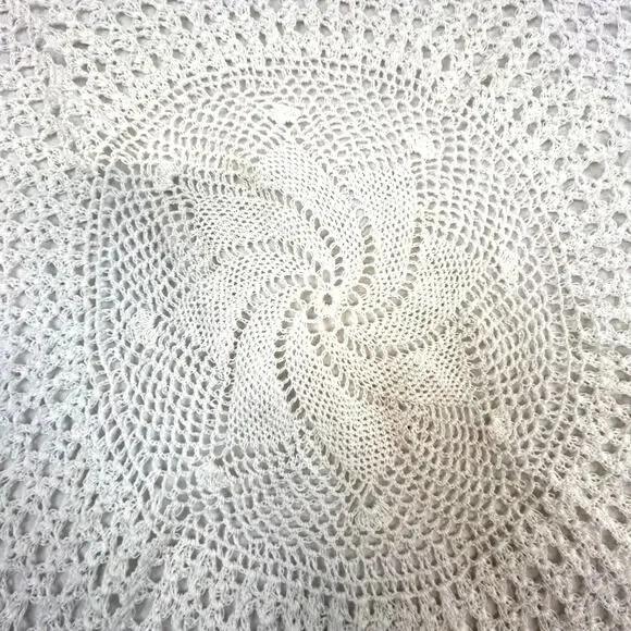 26" Crochet doilie doliy white round lace country core table decor - Picture 2 of 5